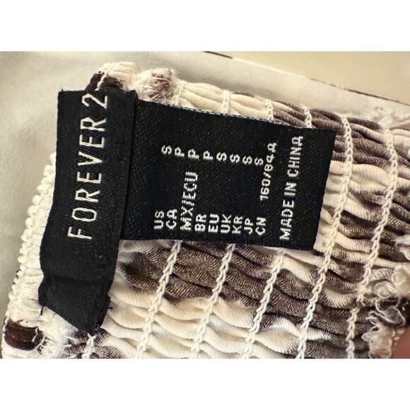 Forever 21 Cow Print Crop Top Small Spaghetti Strap Smocked Y2K Festival Outfit - Picture 3 of 4